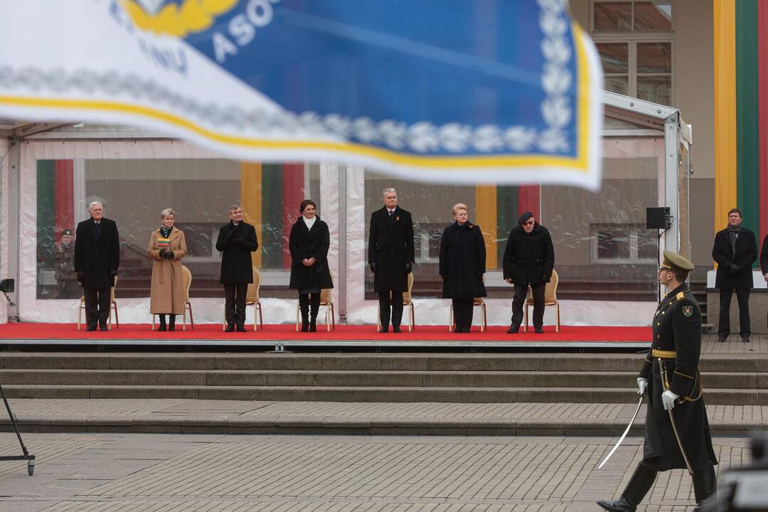 Trijų Baltijos valstybių vėliavų pakėlimo ceremonija S. Daukanto aikštėje