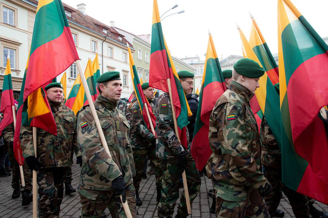 Trijų Baltijos valstybių vėliavų pakėlimo ceremonija S. Daukanto aikštėje