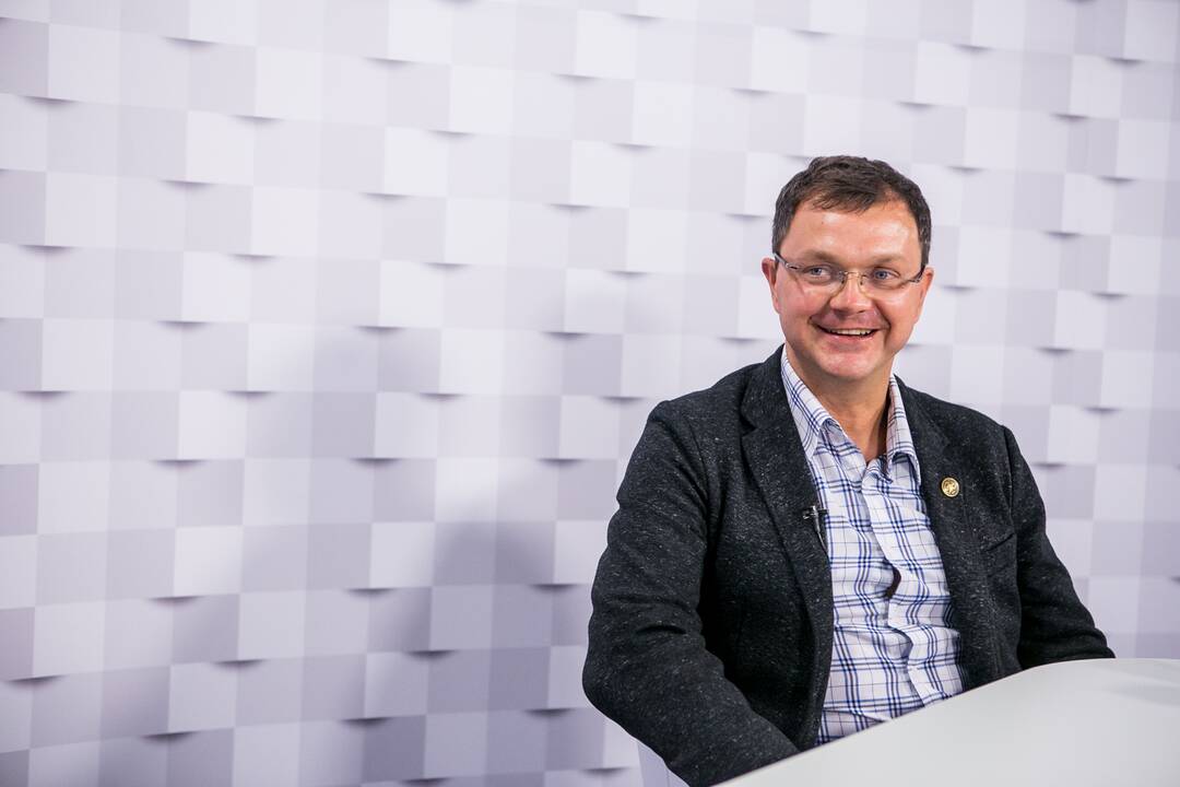 Gražvydas Muižys (kairėje) ir Aloyzas Pakalniškis (dešinėje)