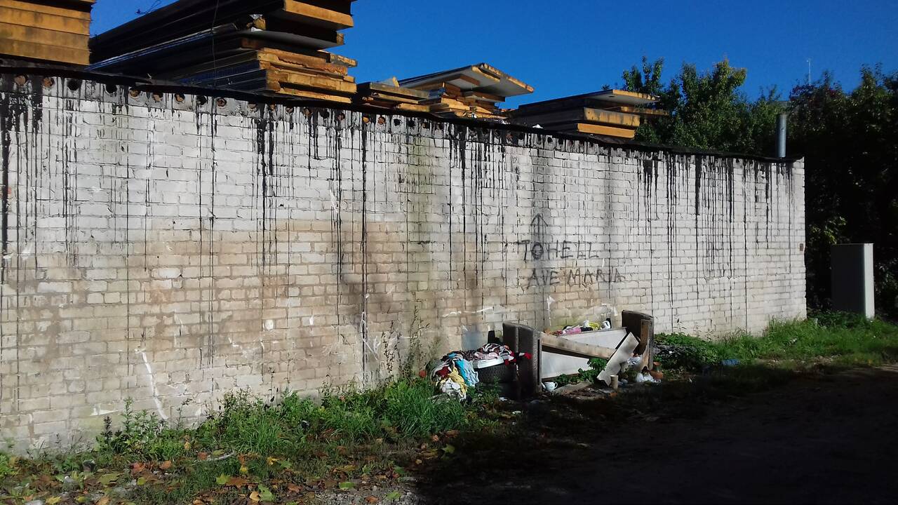 Pastangos: konkurso „Gamtos sekliai“ dalyviai užfiksavo neteisėtą sąvartyną vienoje Šančių gatvėje.