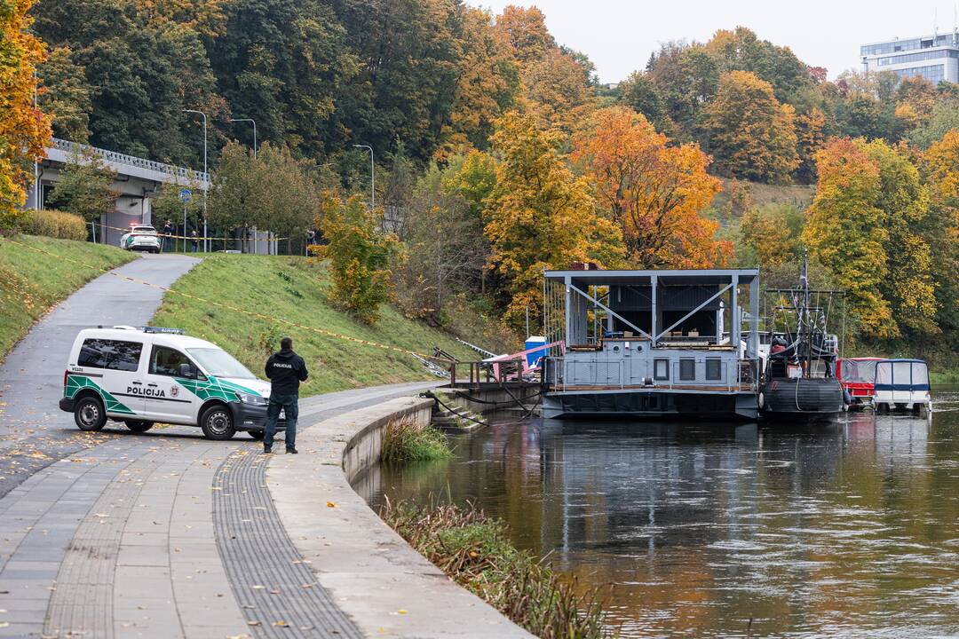 Vilniaus centre iš Neries ištrauktas žmogaus kūnas