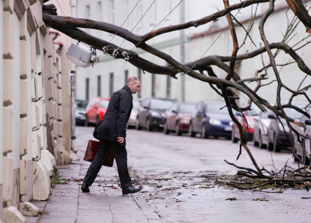 Be elektros šalyje tebėra 500 namų ūkių