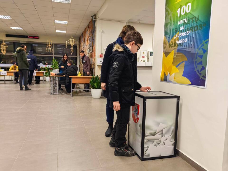 Rinkimai baigėsi – skaičiuojami rezultatai