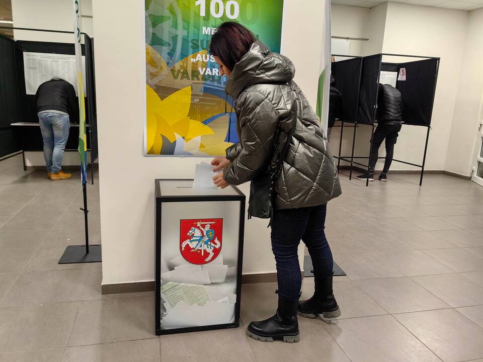Rinkimai baigėsi – skaičiuojami rezultatai