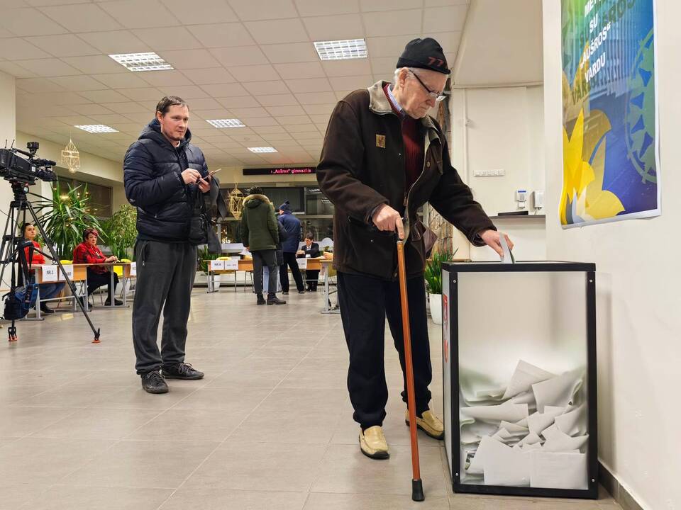 Rinkimai baigėsi – skaičiuojami rezultatai