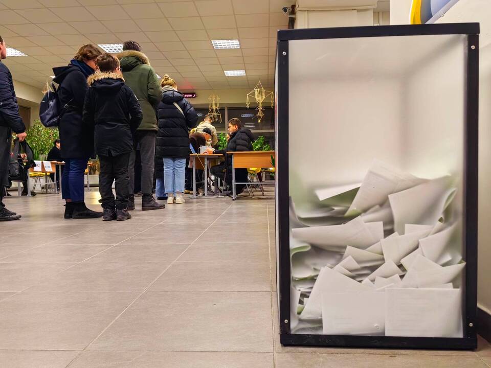 Rinkimai baigėsi – skaičiuojami rezultatai