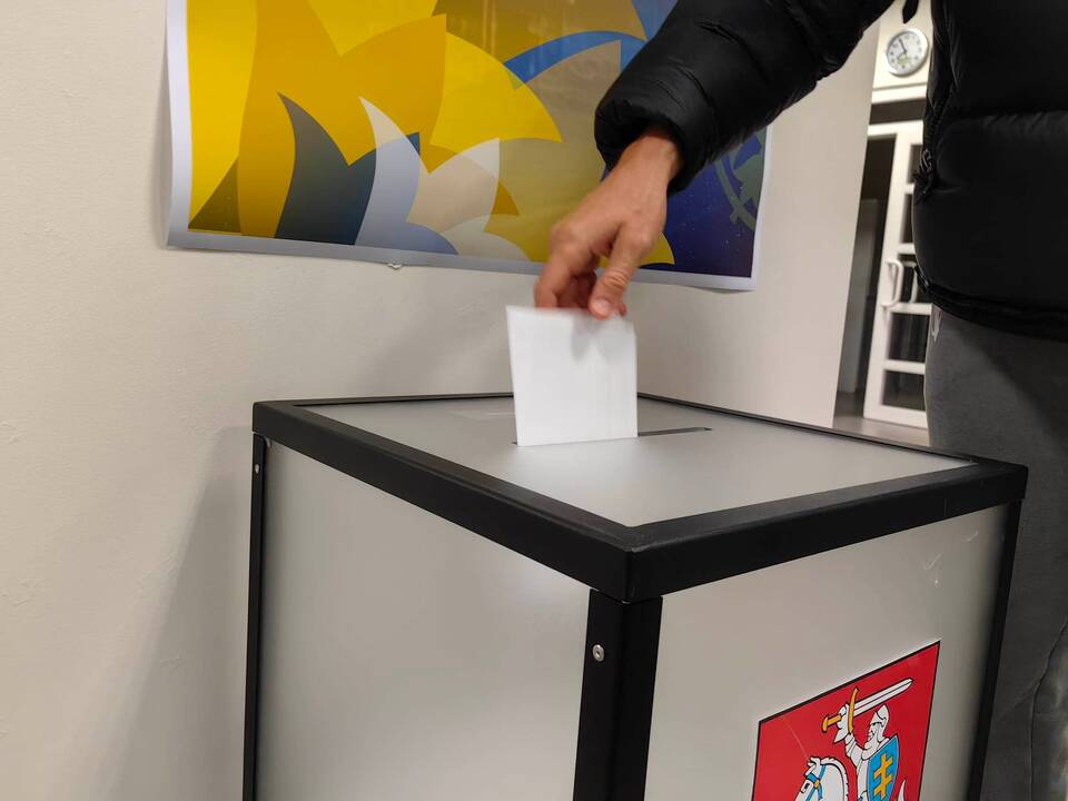 Rinkimai baigėsi – skaičiuojami rezultatai