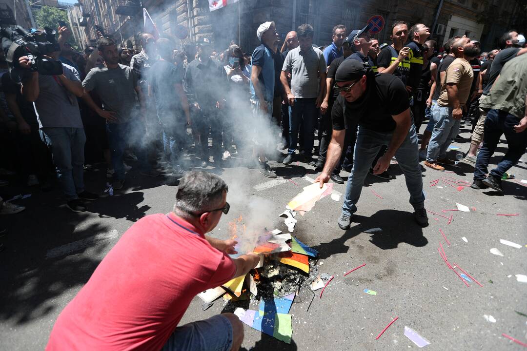 Sakartvelo sostinėje atšauktos eitynės už LGBT teises