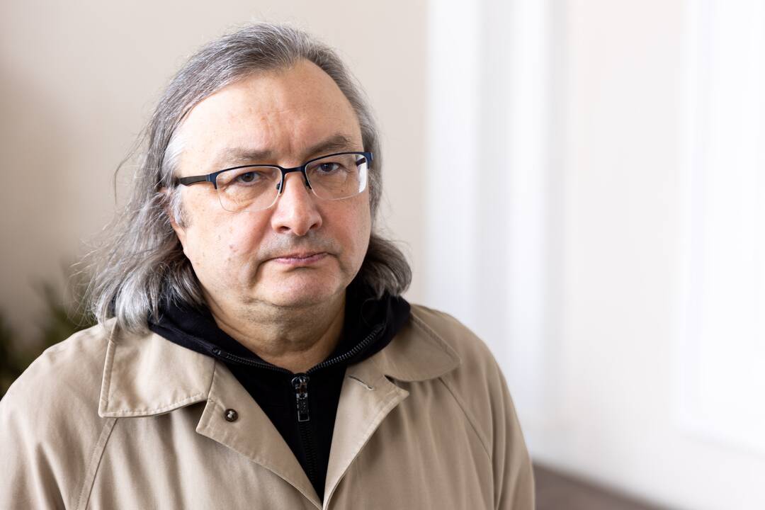 Atsisveikinama su žuvusiu M. Kvedaravičiumi