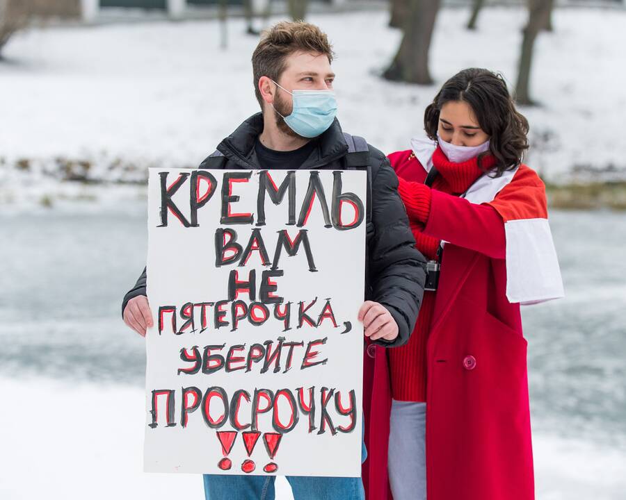 Po A. Navalno sulaikymo – piketas prie Rusijos ambasados Vilniuje