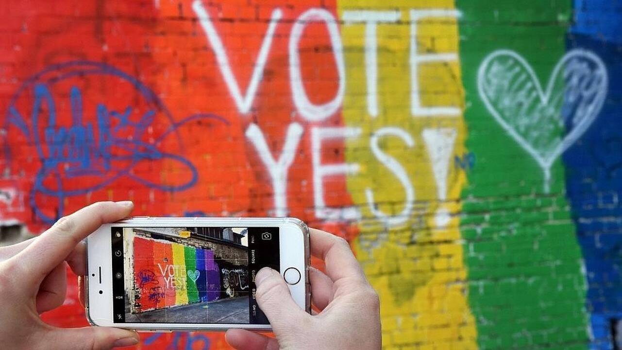 Australijoje vyks apklausa dėl homoseksualų santuokų įteisinimo