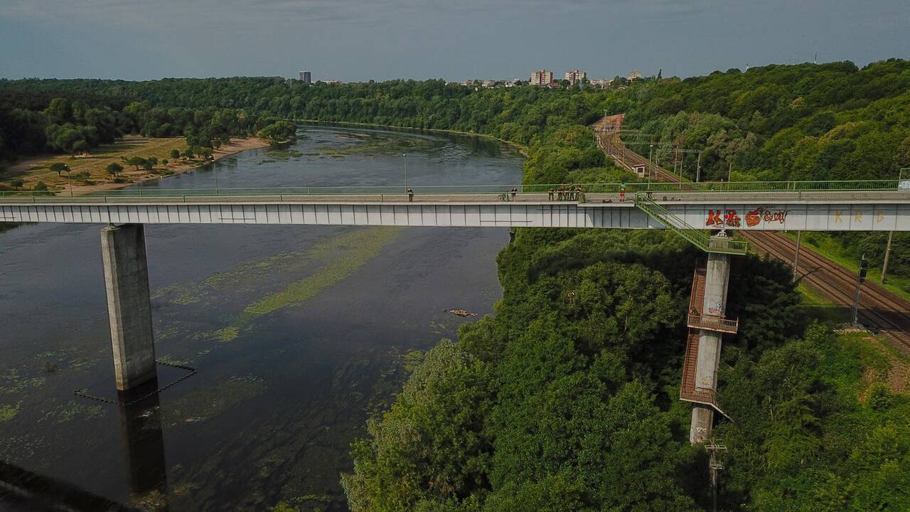 Karių nusileidimo pratybos prie Panemunės šilo tilto