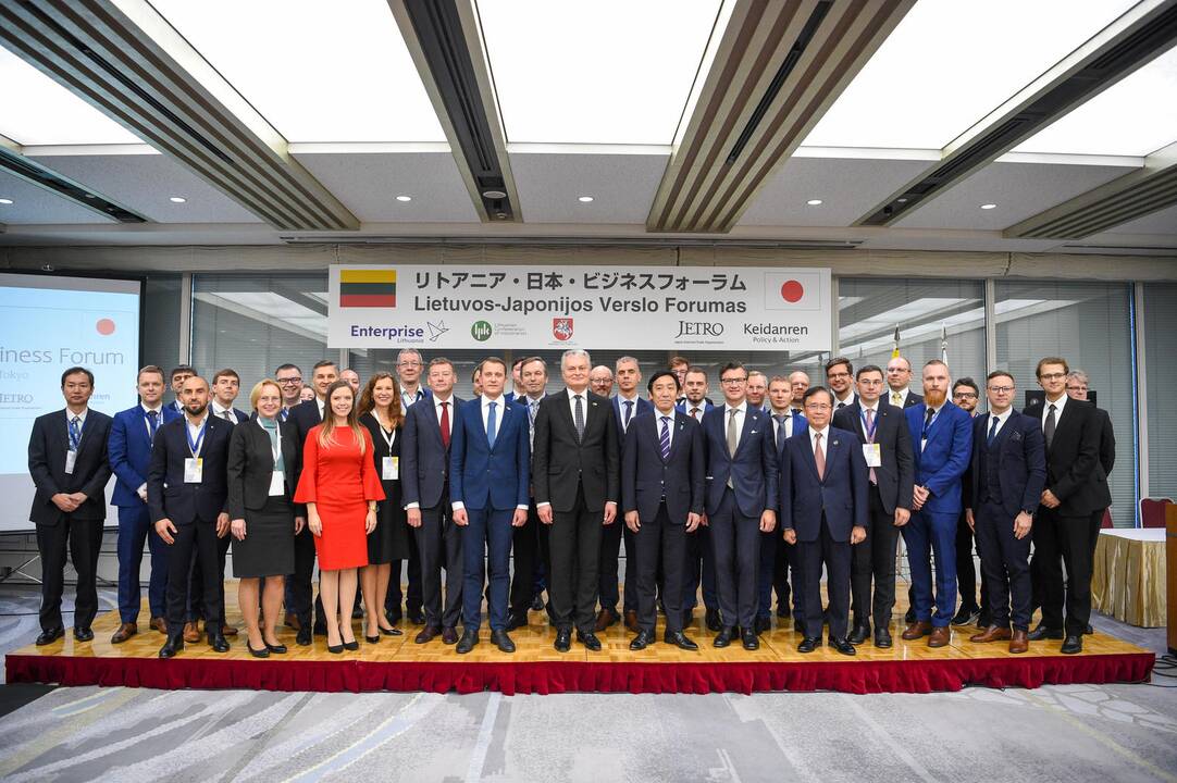 Prezidentas atidarė Lietuvos-Japonijos verslo forumą
