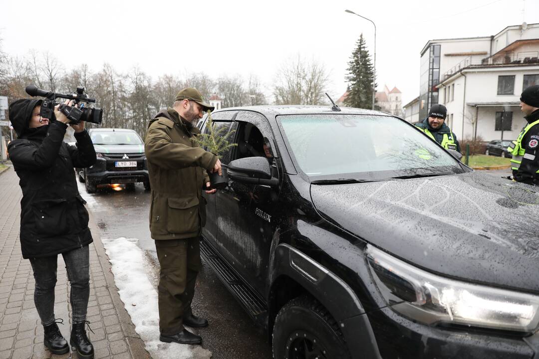 Miškininkų ir pareigūnų prevencinė akcija „Eglutė“