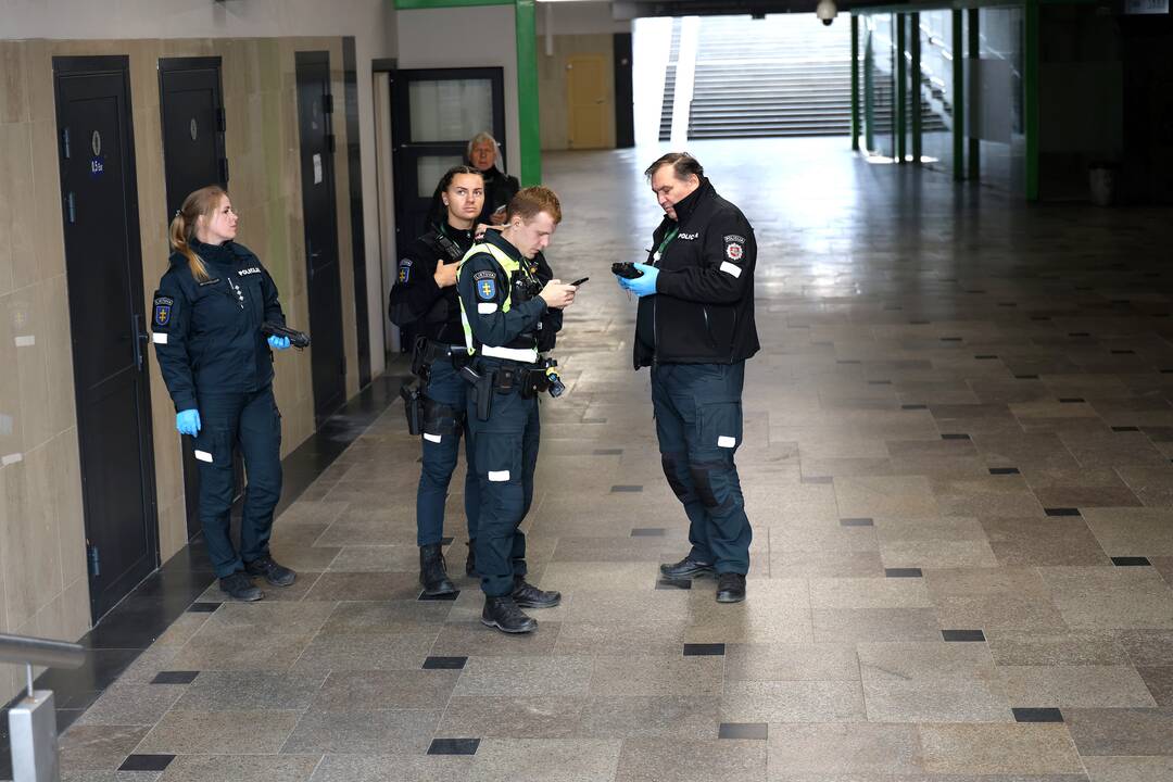 Požeminės perėjos moterų tualete mirė vyras
