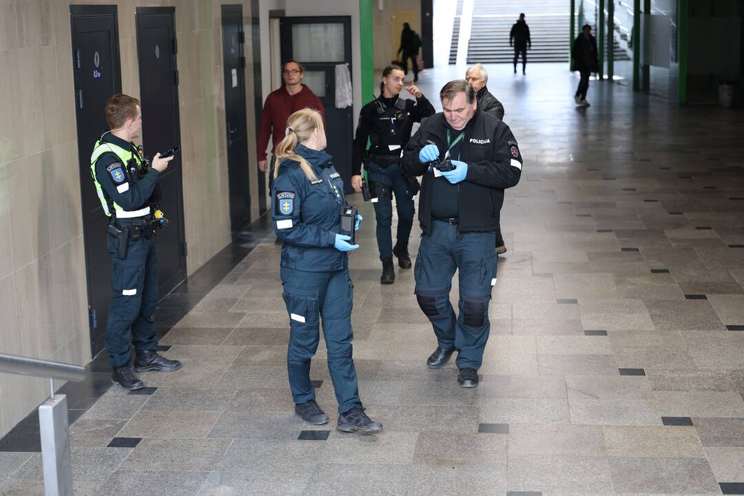 Požeminės perėjos moterų tualete mirė vyras