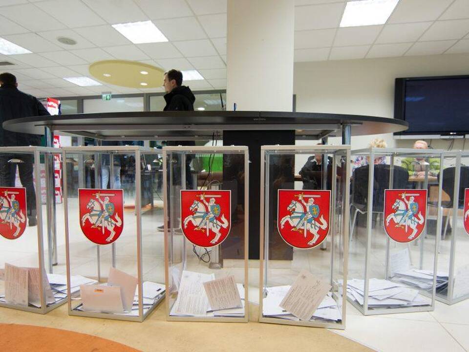 Rinkimai: į Marijampolę grįžta intriga, kas valdys velionio V. Brazio miestą