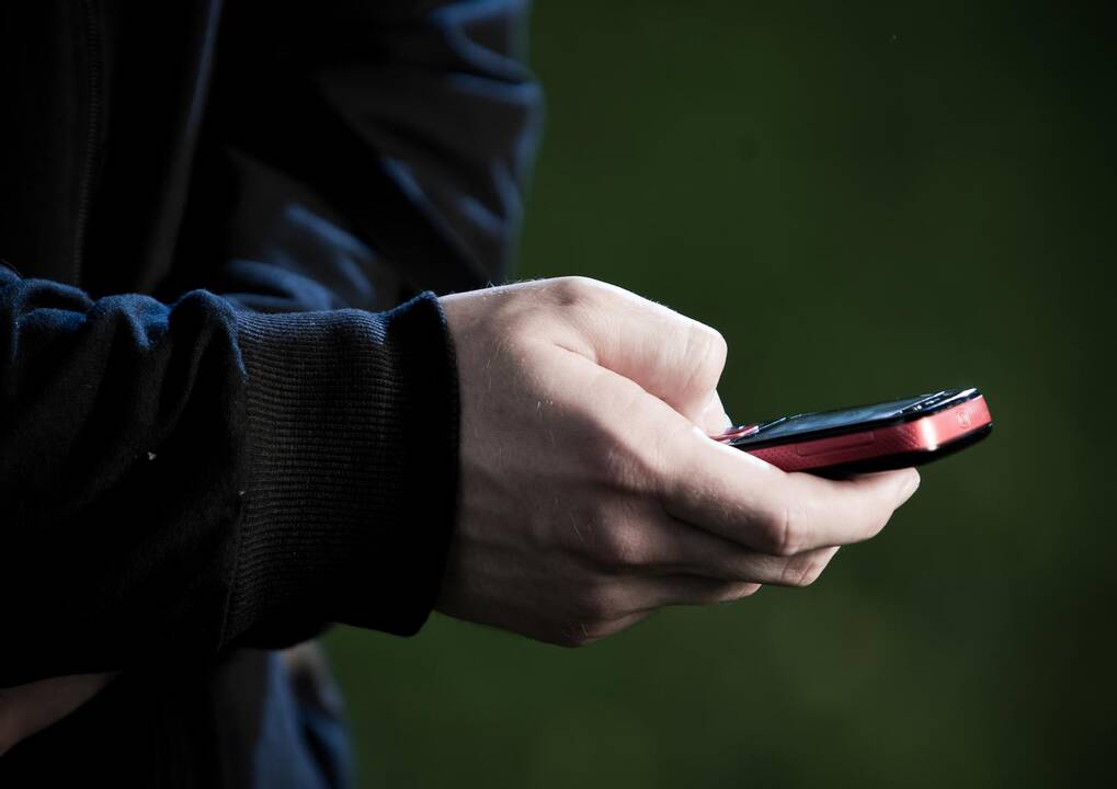 Telefoniniams sukčiams alytiškės apgauti nepavyko