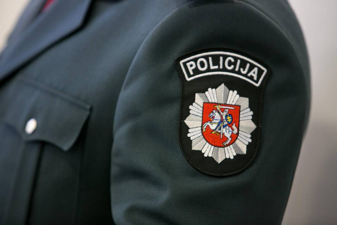 Neblaivi panevėžietė policininkui pademonstravo kovos meną