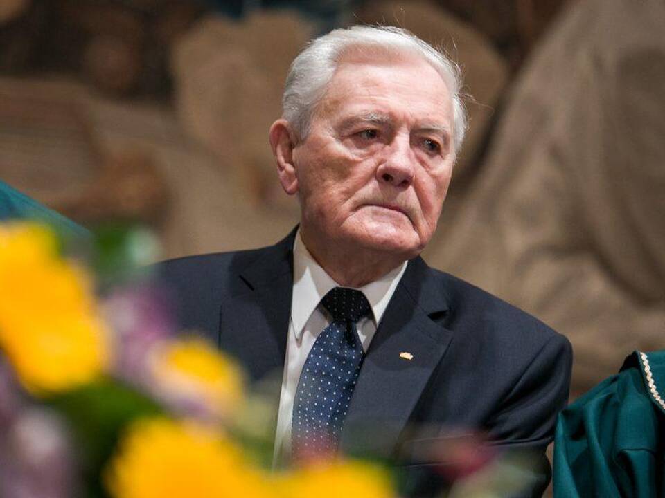 Valdas Adamkus