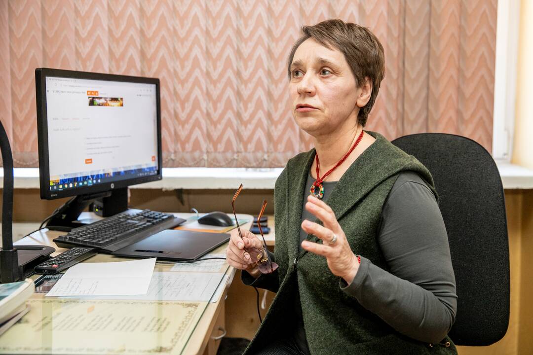 Pamokos: mokytoja A.Račinskaitė sukūrė patrauklią nuotolinę fizikos mokymosi sistemą.