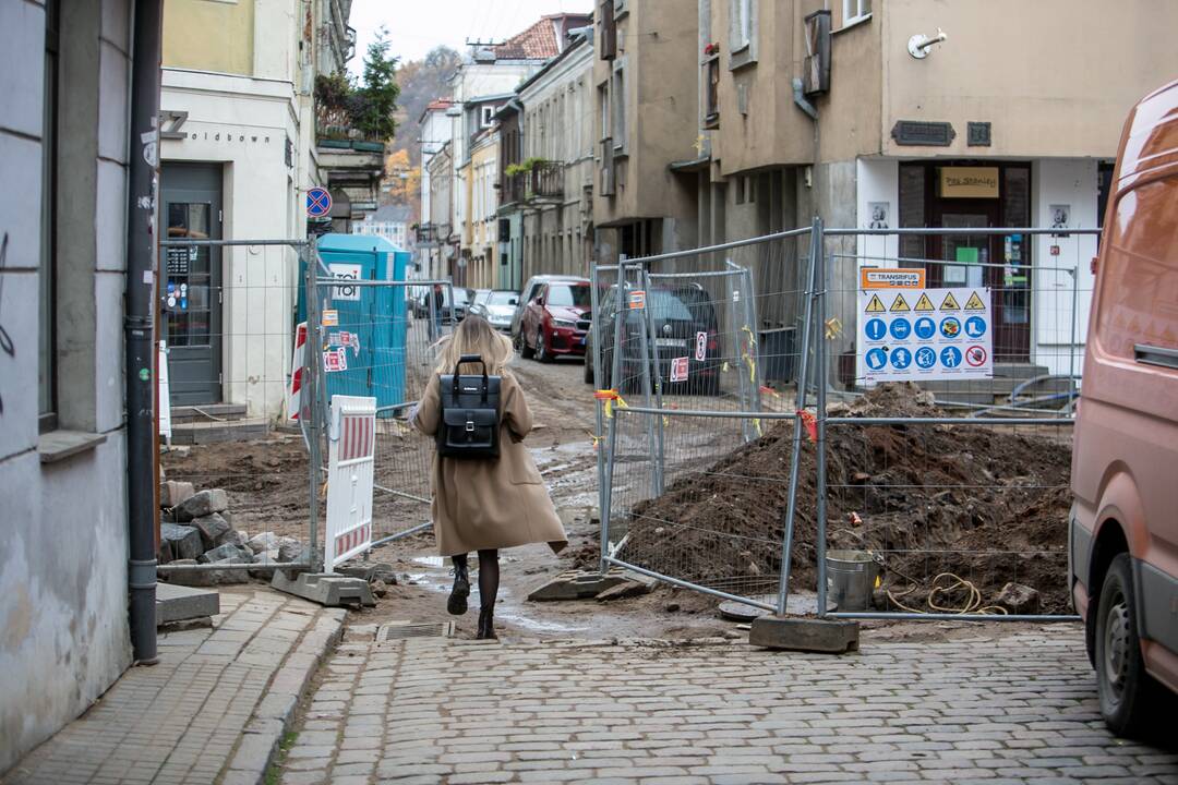 Intensyvu: Vilniaus gatvės darbininkai pluša nuo vasaros.