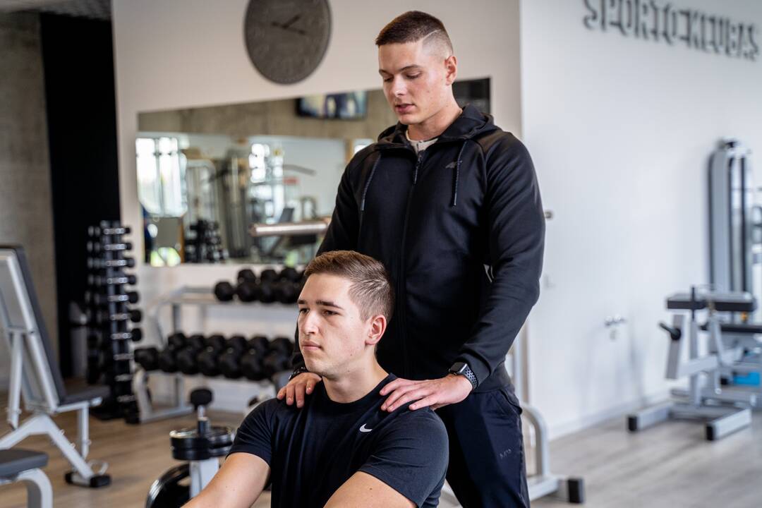 Požiūris: Darius su Eriku įsitikinę, kad kur kas daugiau išlošia tie, kurie sportuoja ne su asmeniniu, o su salės treneriu.