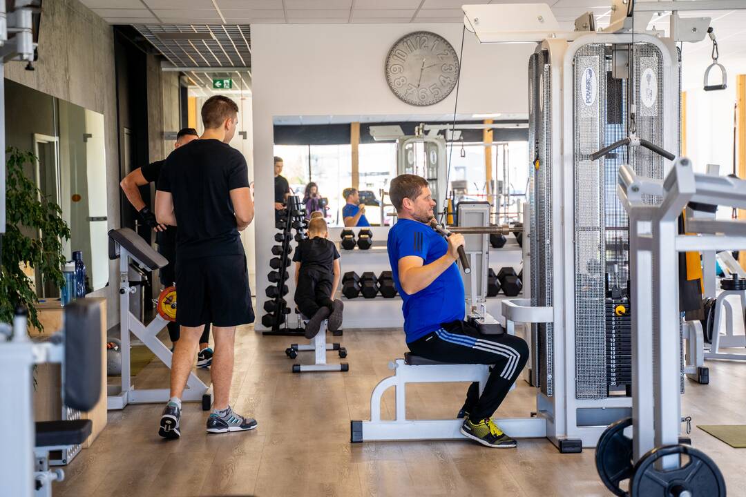 Požiūris: Darius su Eriku įsitikinę, kad kur kas daugiau išlošia tie, kurie sportuoja ne su asmeniniu, o su salės treneriu.