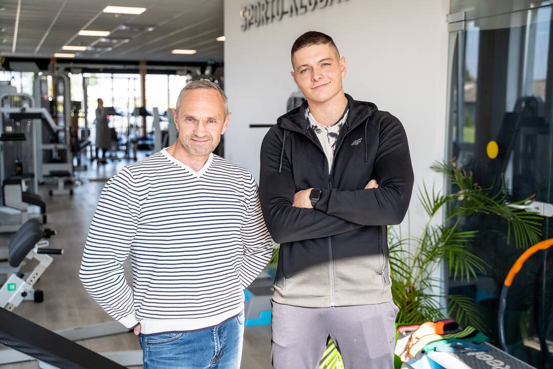 Požiūris: Darius su Eriku įsitikinę, kad kur kas daugiau išlošia tie, kurie sportuoja ne su asmeniniu, o su salės treneriu.