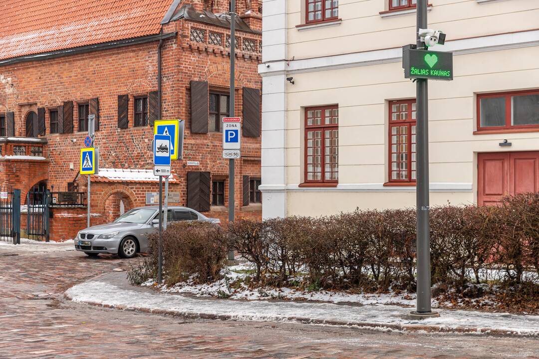 Tranzitas: nemažai vairuotojų kerta Senamiestį, važiuodami nuo Muitinės iki A. Jakšto g.