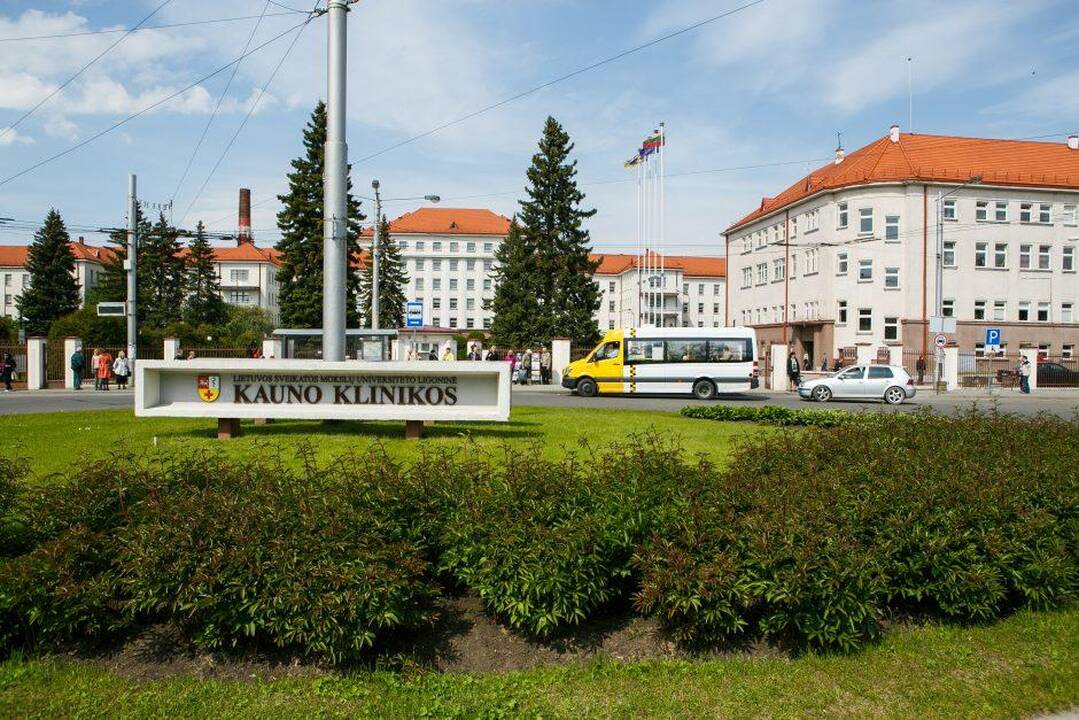 Paaiškėjo, kas už 2,6 mln. eurų statys Kauno klinikų automobilių aikštelę