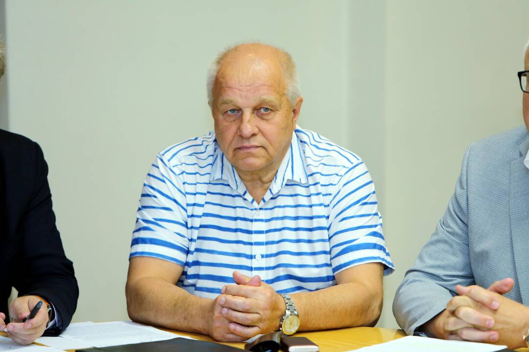Statistika: palyginti su Vilniaus ir Klaipėdos politikais, Kauno miesto taryba dirba efektyviausiai.