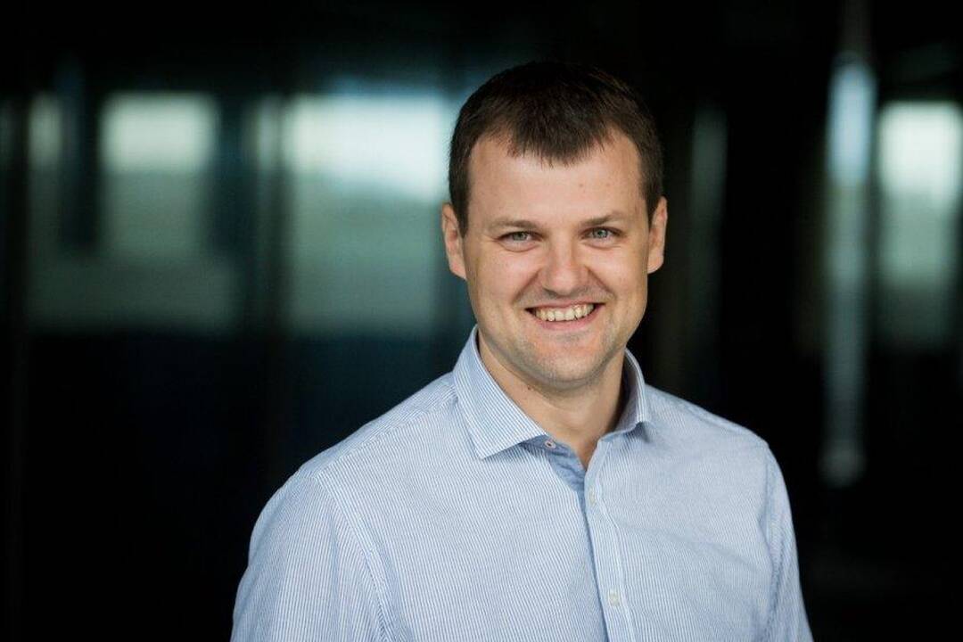 Išėjo: Ž.Garšva iš Kauno LSDP skyriaus pirmininko posto ir partijos pasitraukė maždaug prieš mėnesį.