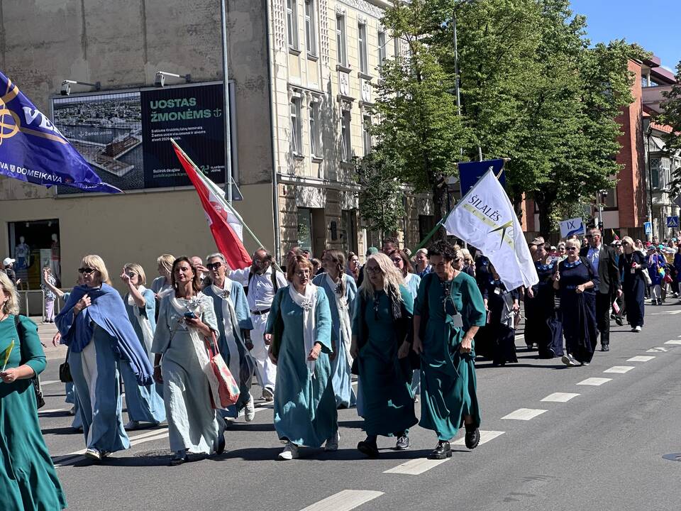 Uostamiestyje – Dainų šventė