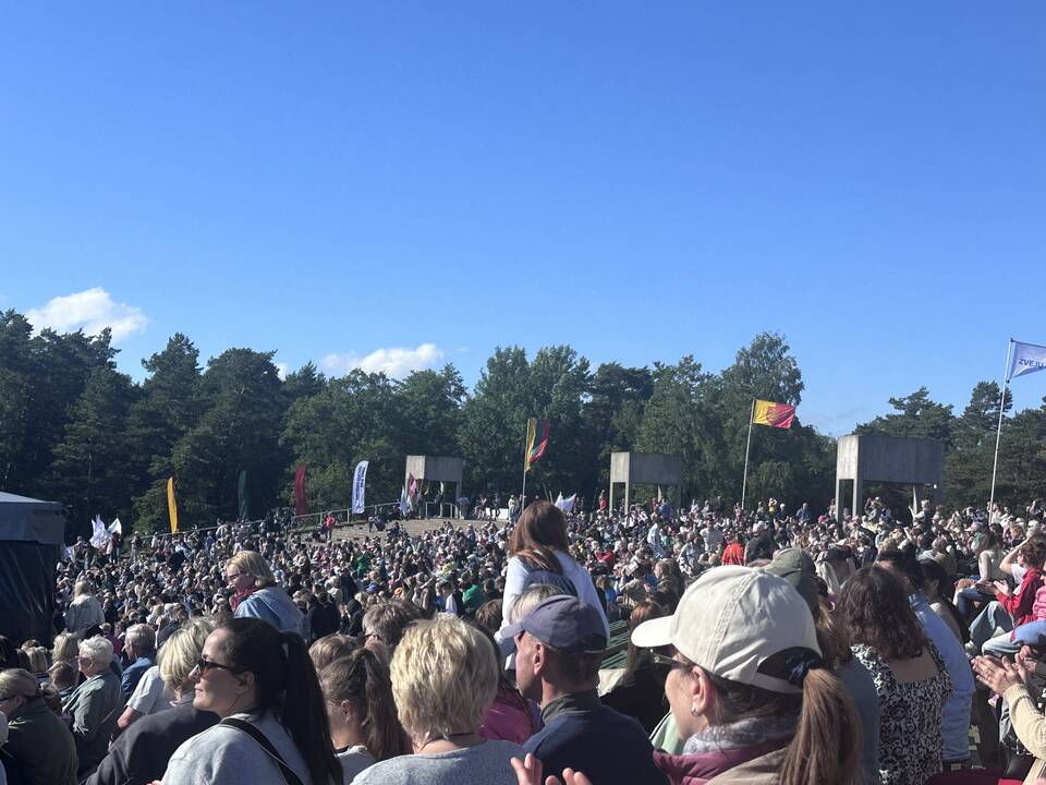 Uostamiestyje – Dainų šventė