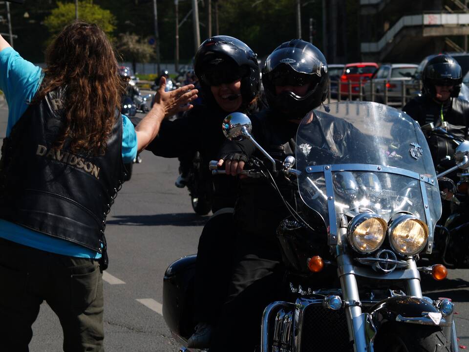 Tradicija: jau 32 metus Lietuvos motociklininkų sezono atidarymo pradžia skelbiama pirmąjį gegužės šeštadienį.