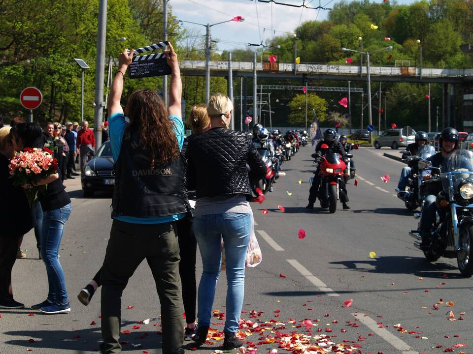 Tradicija: jau 32 metus Lietuvos motociklininkų sezono atidarymo pradžia skelbiama pirmąjį gegužės šeštadienį.