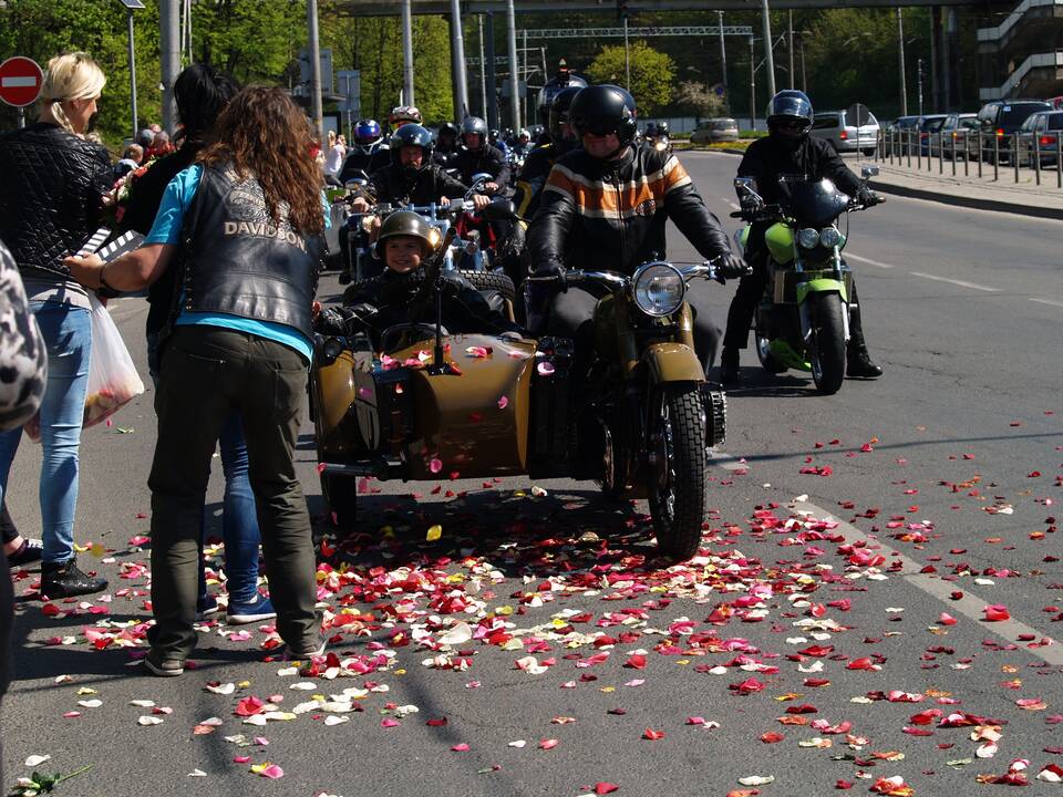Tradicija: jau 32 metus Lietuvos motociklininkų sezono atidarymo pradžia skelbiama pirmąjį gegužės šeštadienį.