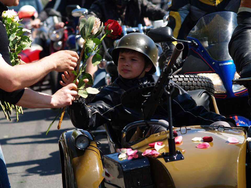 Tradicija: jau 32 metus Lietuvos motociklininkų sezono atidarymo pradžia skelbiama pirmąjį gegužės šeštadienį.