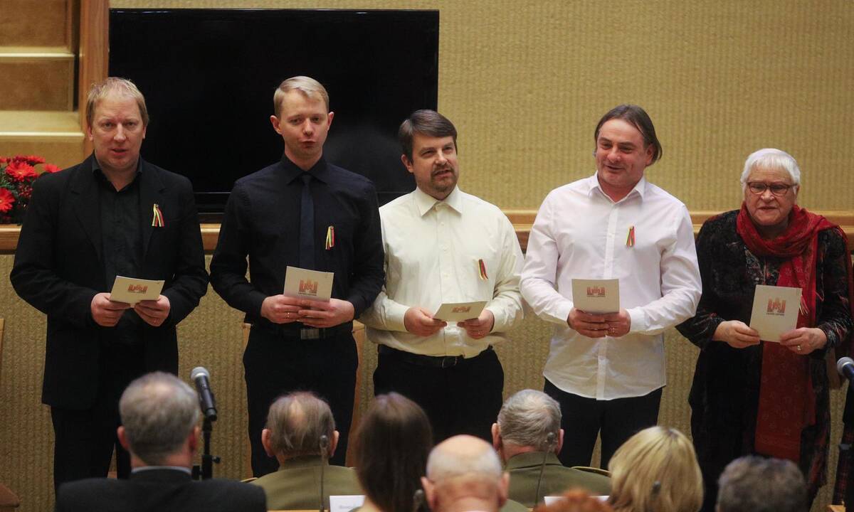 Laisvės premijos įteikimo partizanams ceremonija