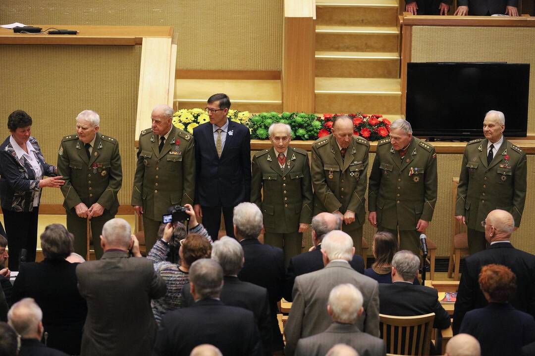 Laisvės premijos įteikimo partizanams ceremonija