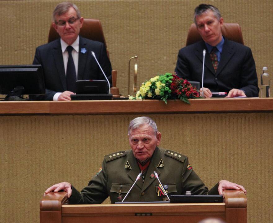 Laisvės premijos įteikimo partizanams ceremonija