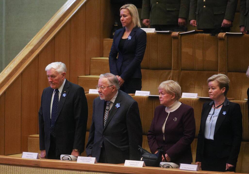 Laisvės premijos įteikimo partizanams ceremonija