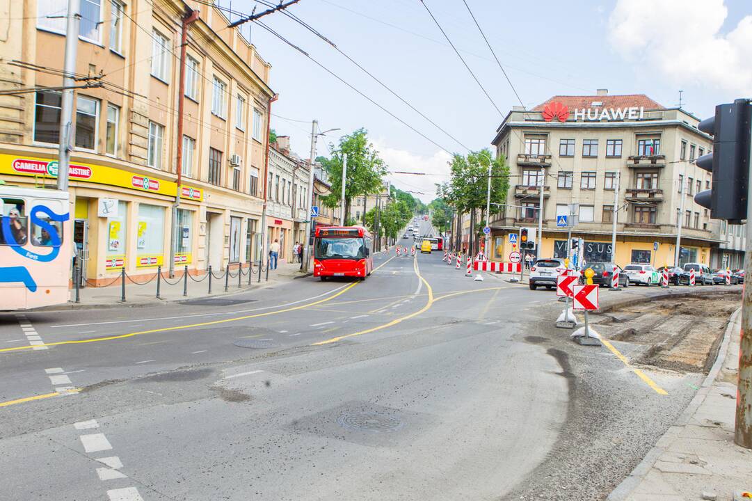 Kelio darbai vienoje pagrindinių Kauno sankryžų