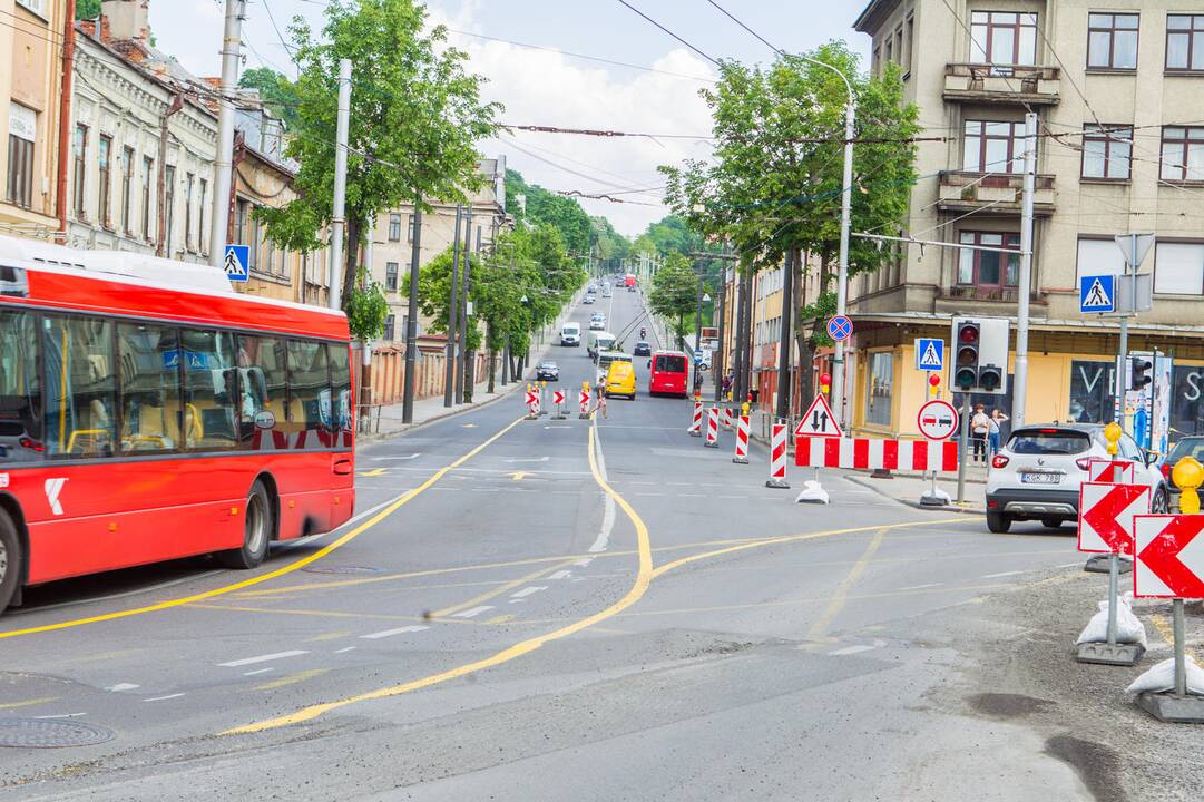 Kelio darbai vienoje pagrindinių Kauno sankryžų