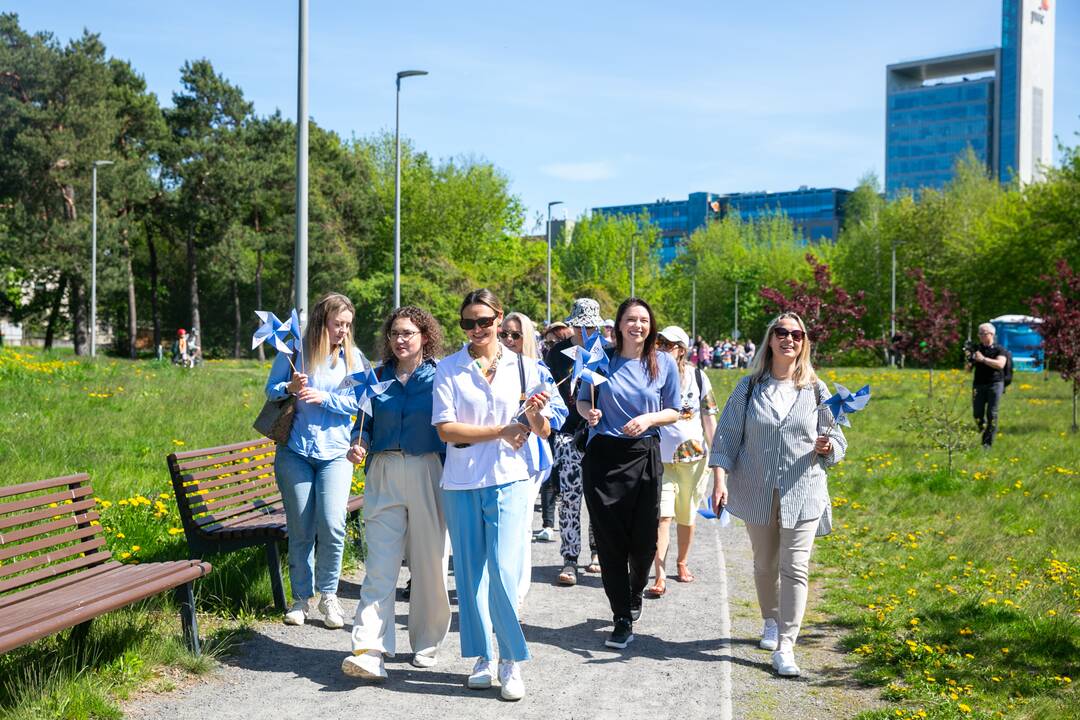 Eisena Pasaulinės mamų psichikos sveikatos proga