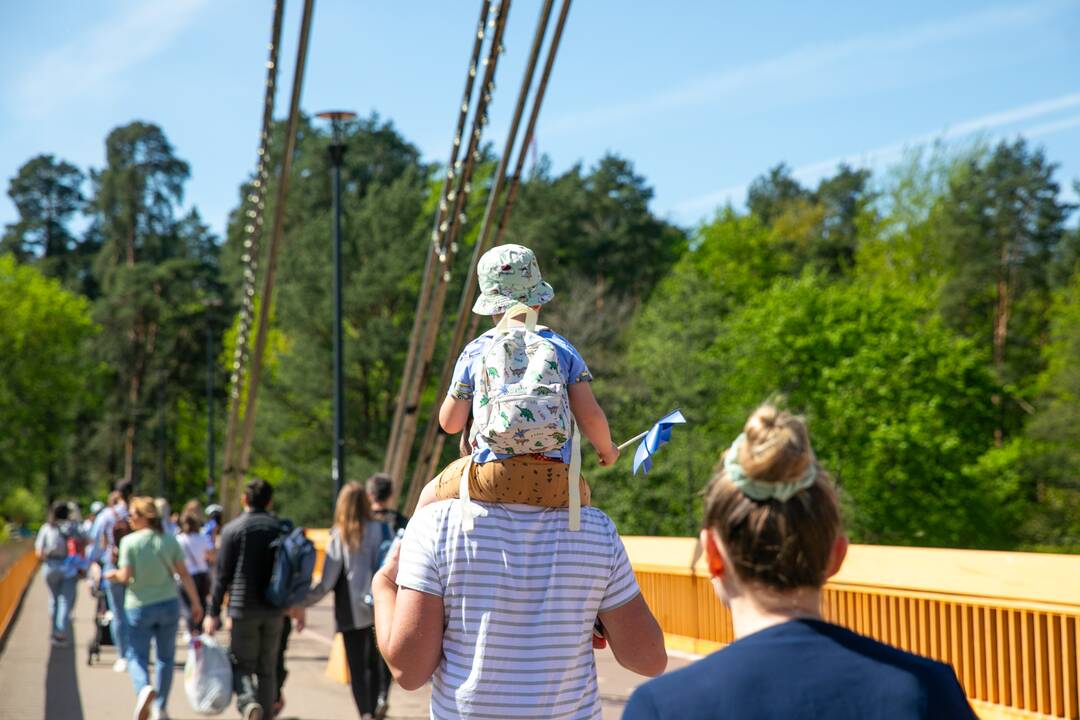 Eisena Pasaulinės mamų psichikos sveikatos proga