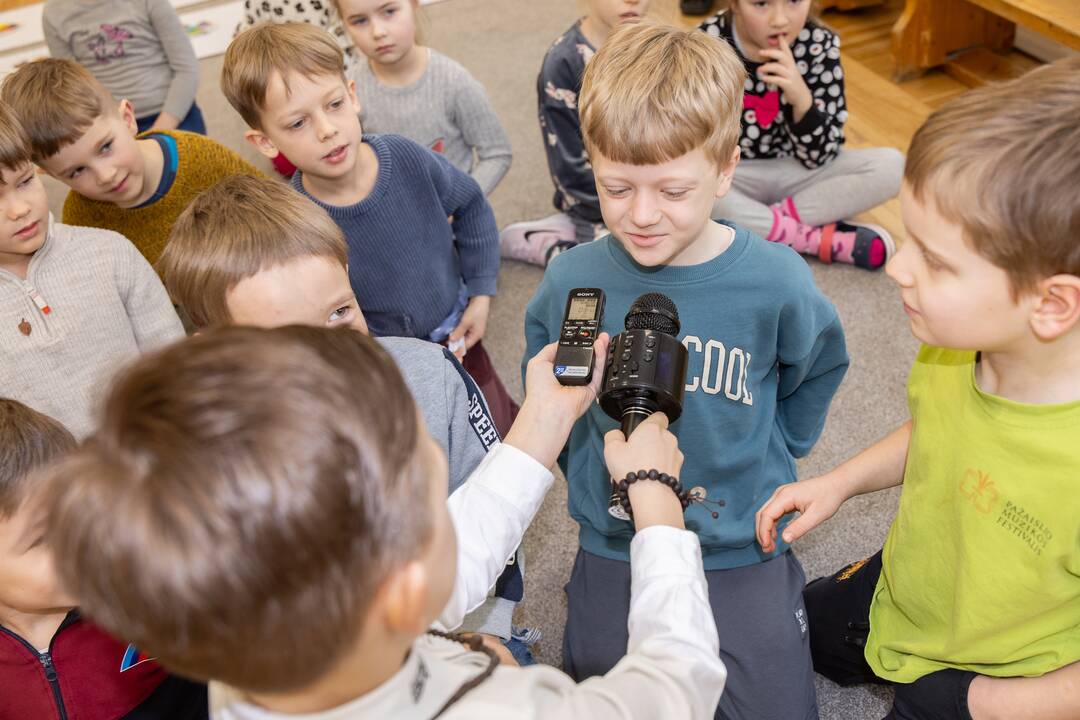 Mažųjų kauniečių pažintis su žurnalistika
