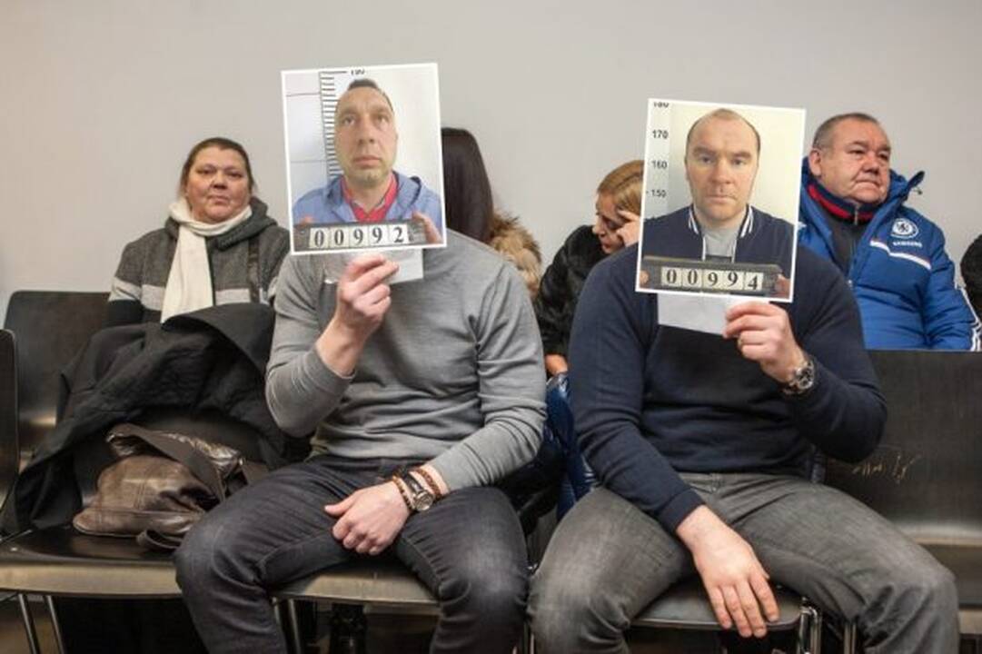 R.Mikočiūnas (iš kairės), G.Vaikšnoras, M.Ališauskas bei E.Mikučiauskas nuosprendžio laukė suimti.