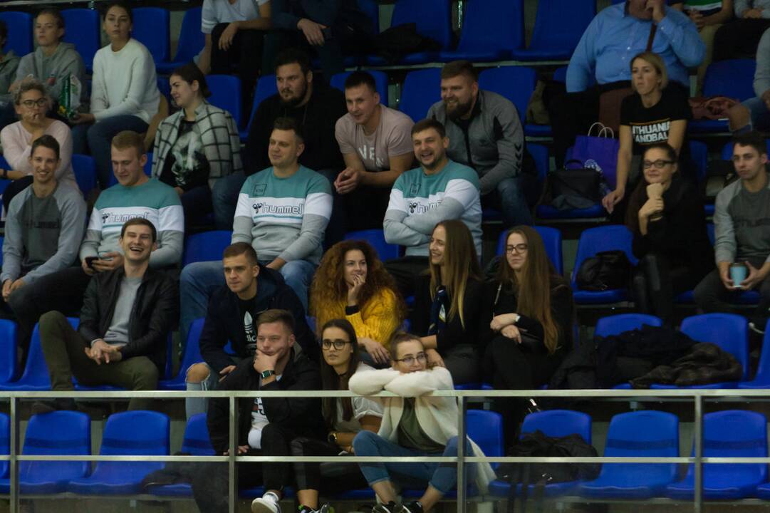 Iššūkio taurė: „KTU-Ąžuolas“ – „Jedinstvo“ 36:24